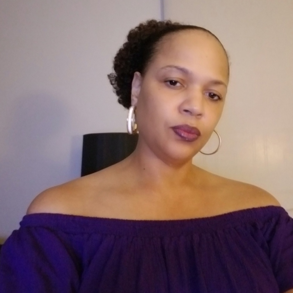 Meet your Posher, Nichole